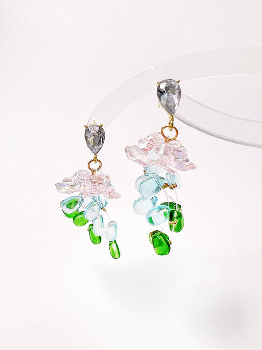 Green Glass Flower Stud Earrings
