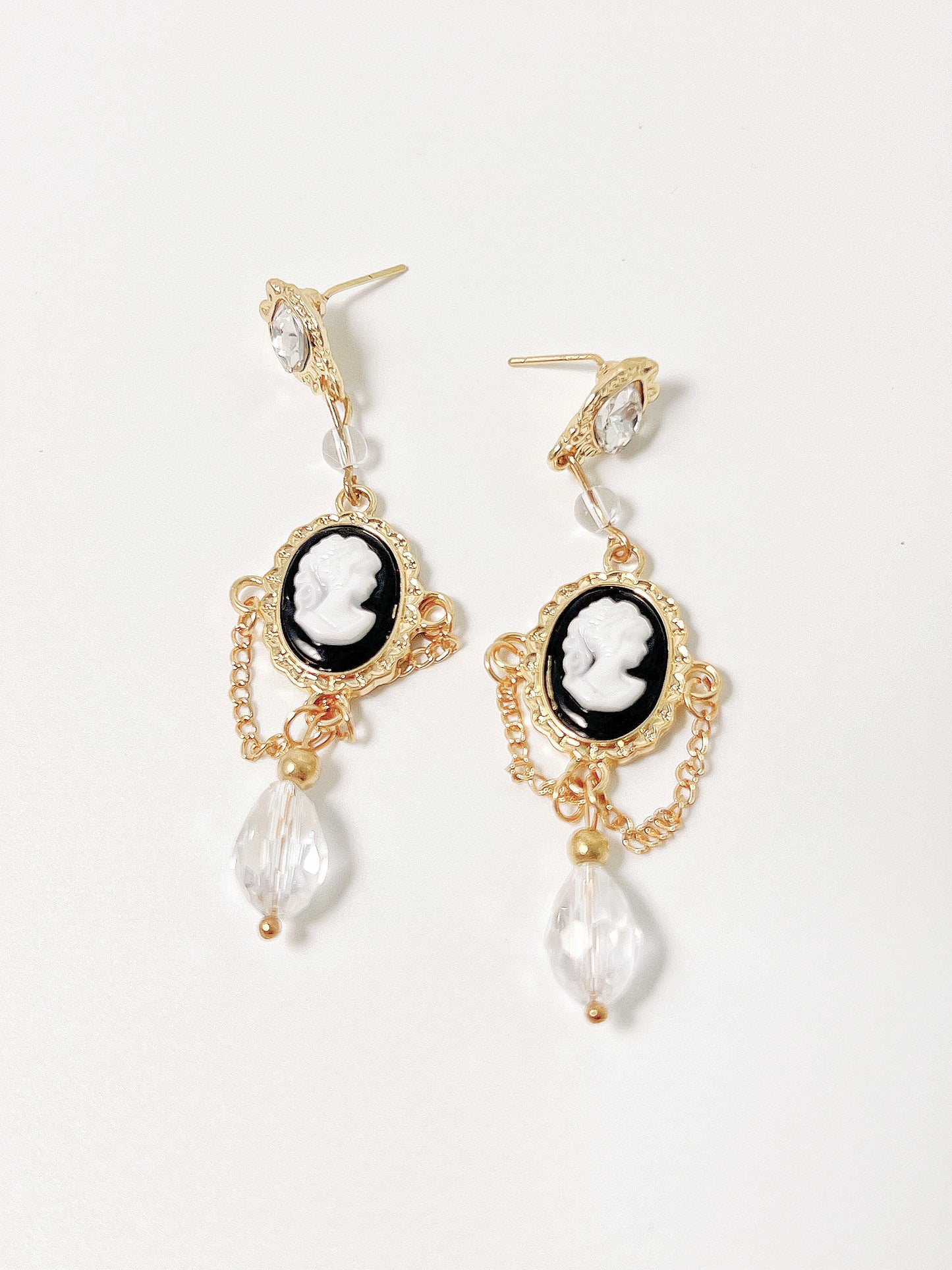 Vintage Portrait Drop Earrings - KooGarden