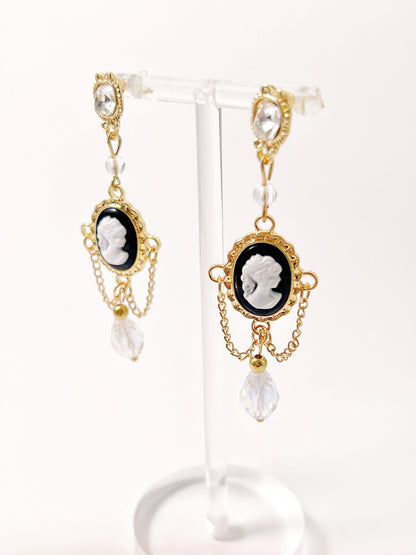 Vintage Portrait Drop Earrings - KooGarden