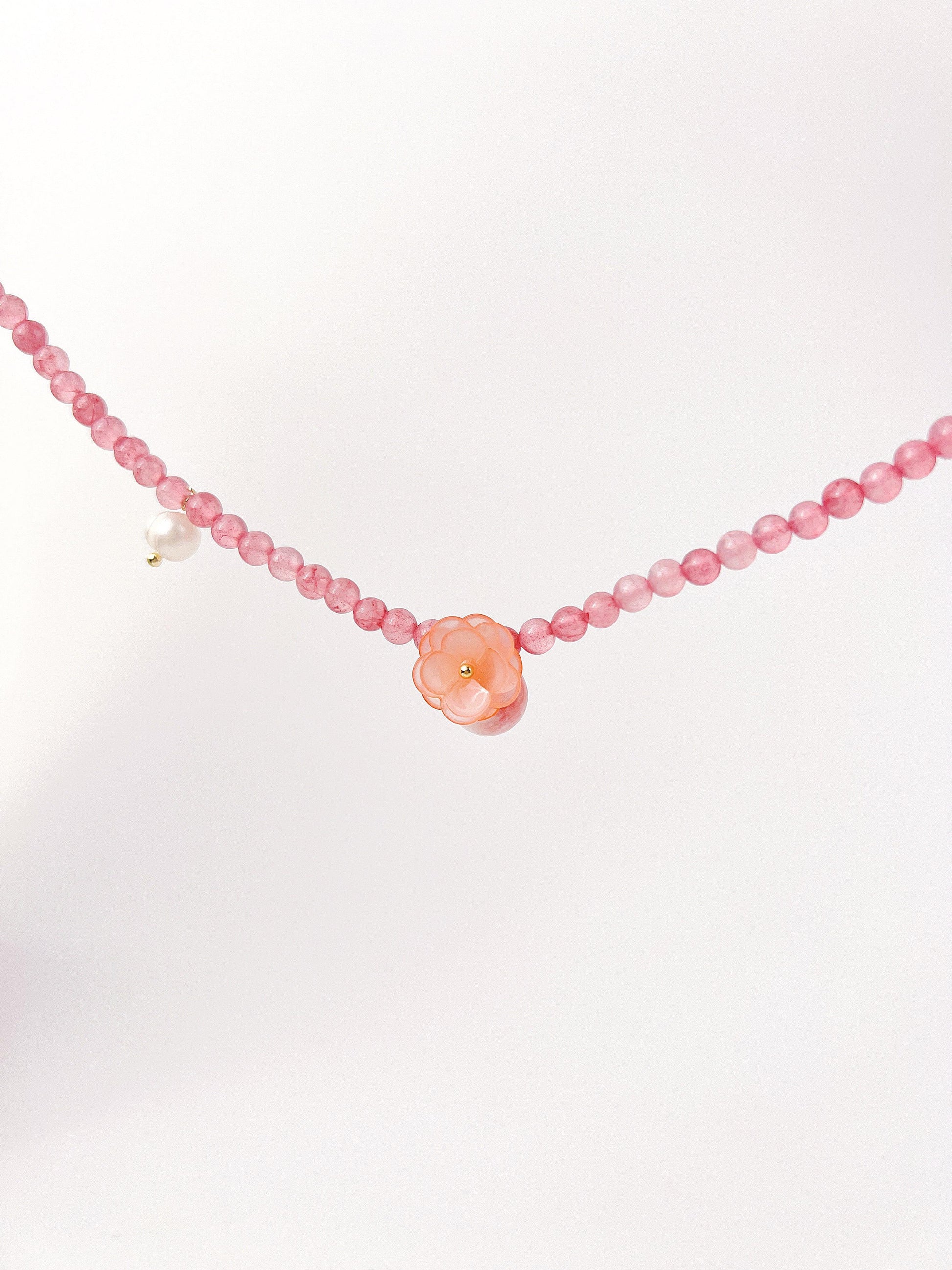 Peach Flower Beaded Necklace - KooGarden