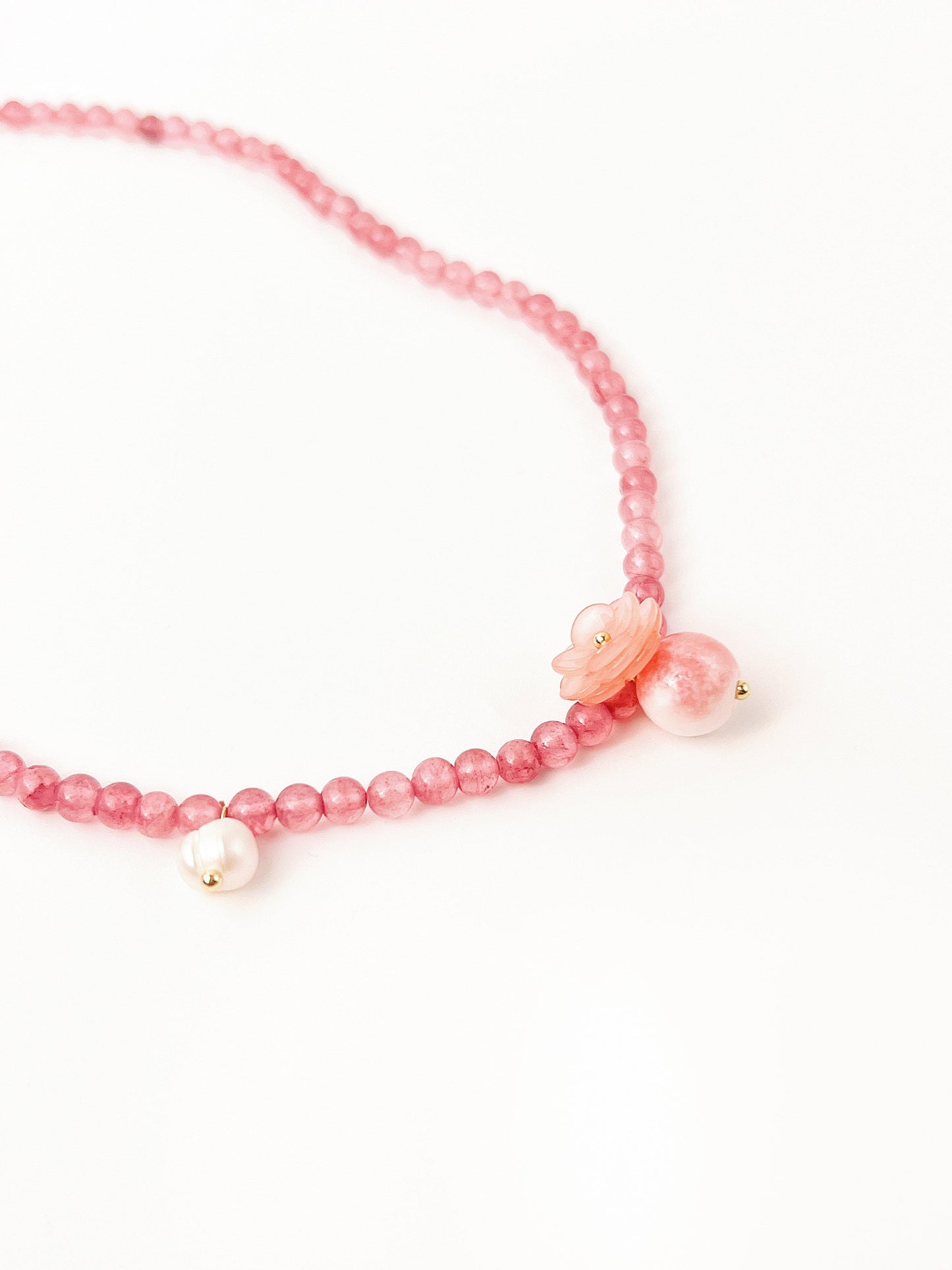 Peach Flower Beaded Necklace - KooGarden