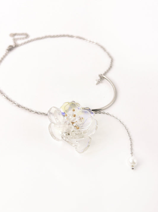 Transparent Flower Star Necklace - KooGarden