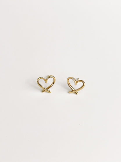 (Over 90$ for Free ) Hollow Love Sleep without picking Stud Earrings