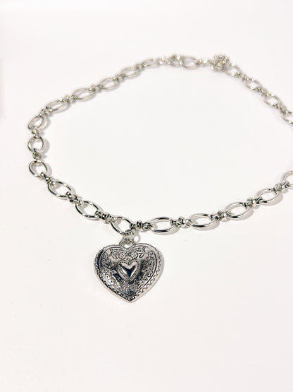 Vintage Engraved Heart Necklace