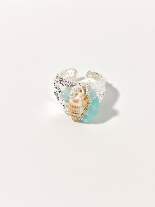 Vintage Beach Natural Aquamarine Shell Ring