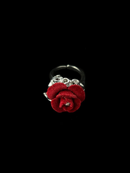 Red Rose Ring